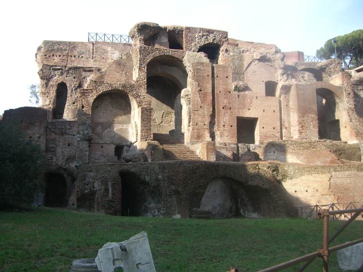 Nero's Domus Aurea villa in Rome.JPG