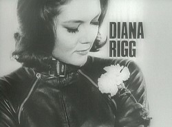 Diana Rigg als Emma Peel